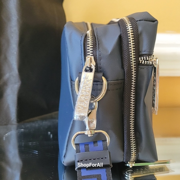 Versace - Picture 8 of 12